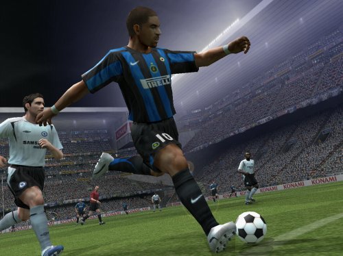 Imagen_3 Adriano también ficha por Konami