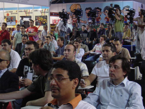 Imagen_2 Konami estrena PES6 con la Selección