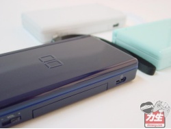 Más fotos de la Nintendo DS Lite