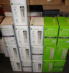 Las Xbox 360 comienzan a llegar a las tiendas...